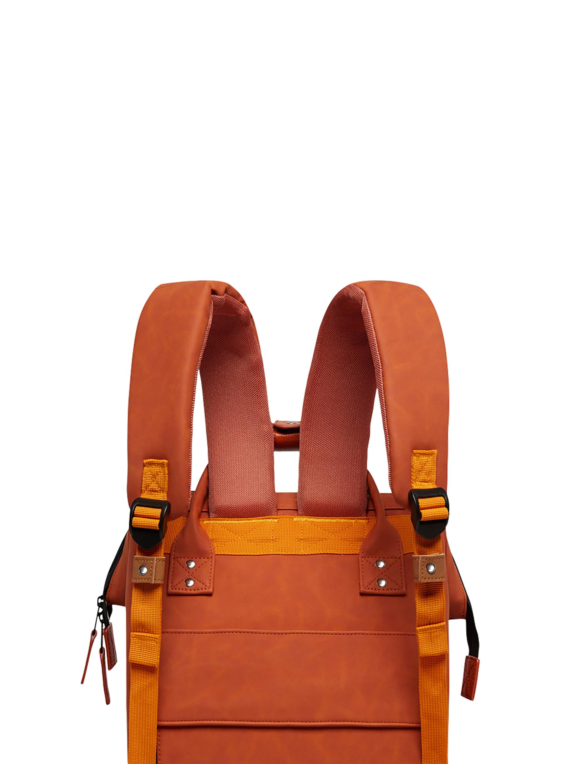 Rucksack aus Kunstleder "Adventurer Medium" Tanta Orange