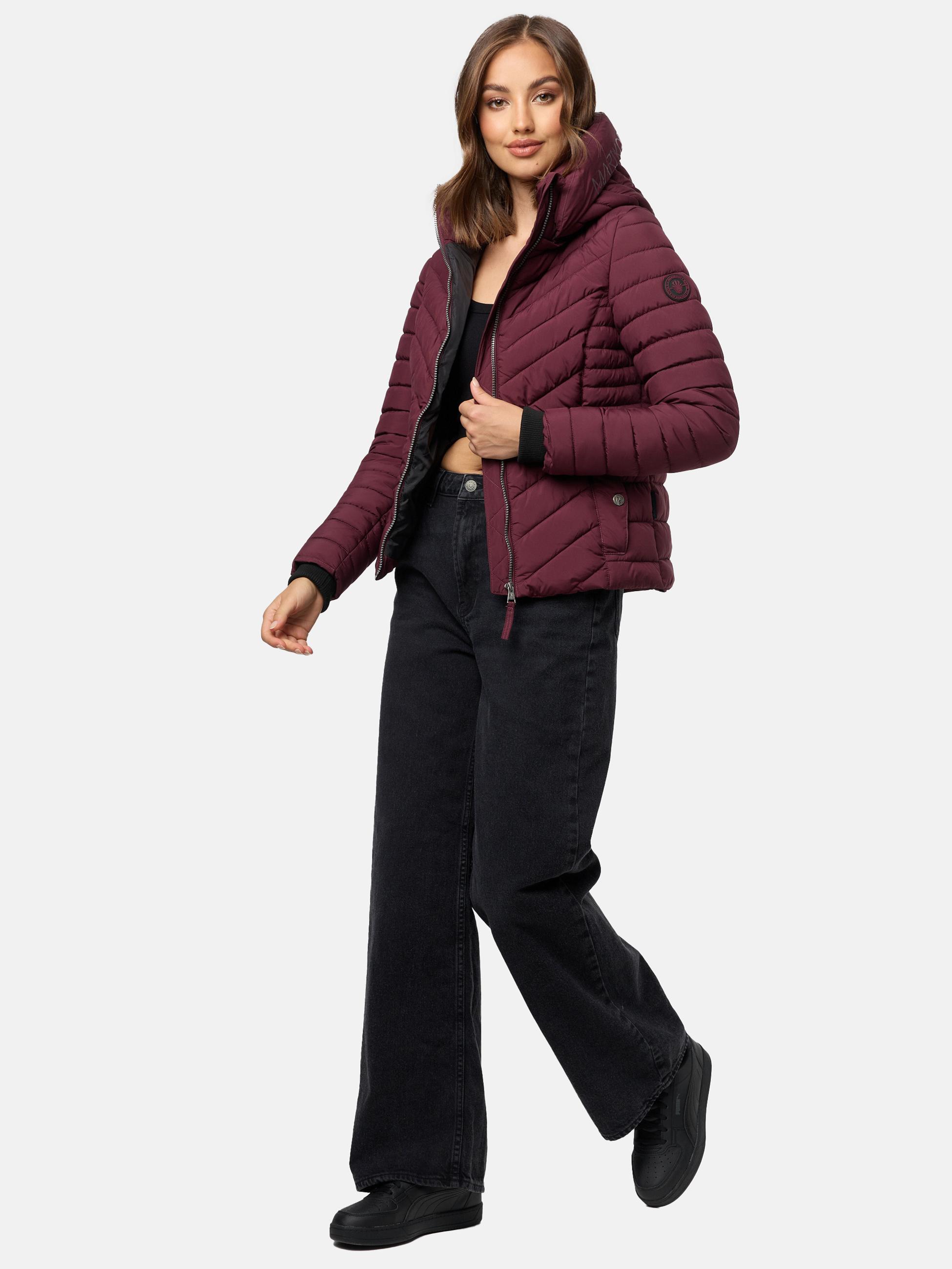 Steppjacke mit abnehmbarer Kapuze "Kagomee" Wine