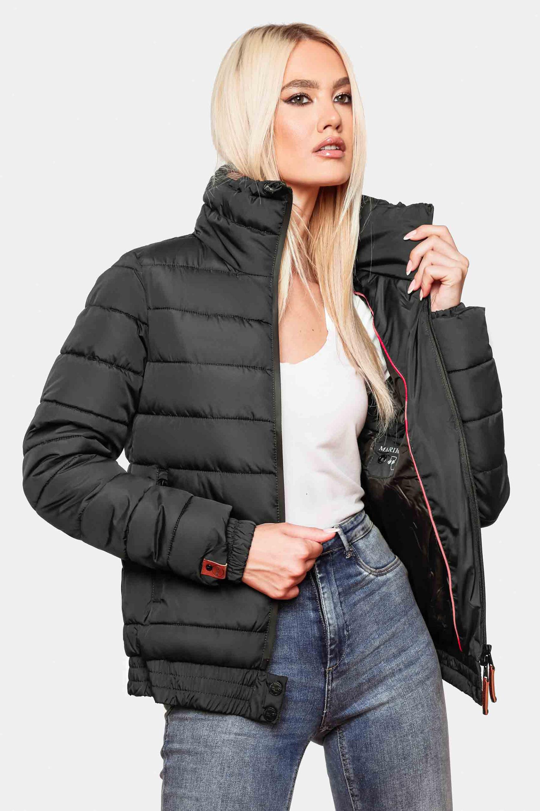 Kurze Winter Steppjacke mit Kapuze "Poison" Schwarz