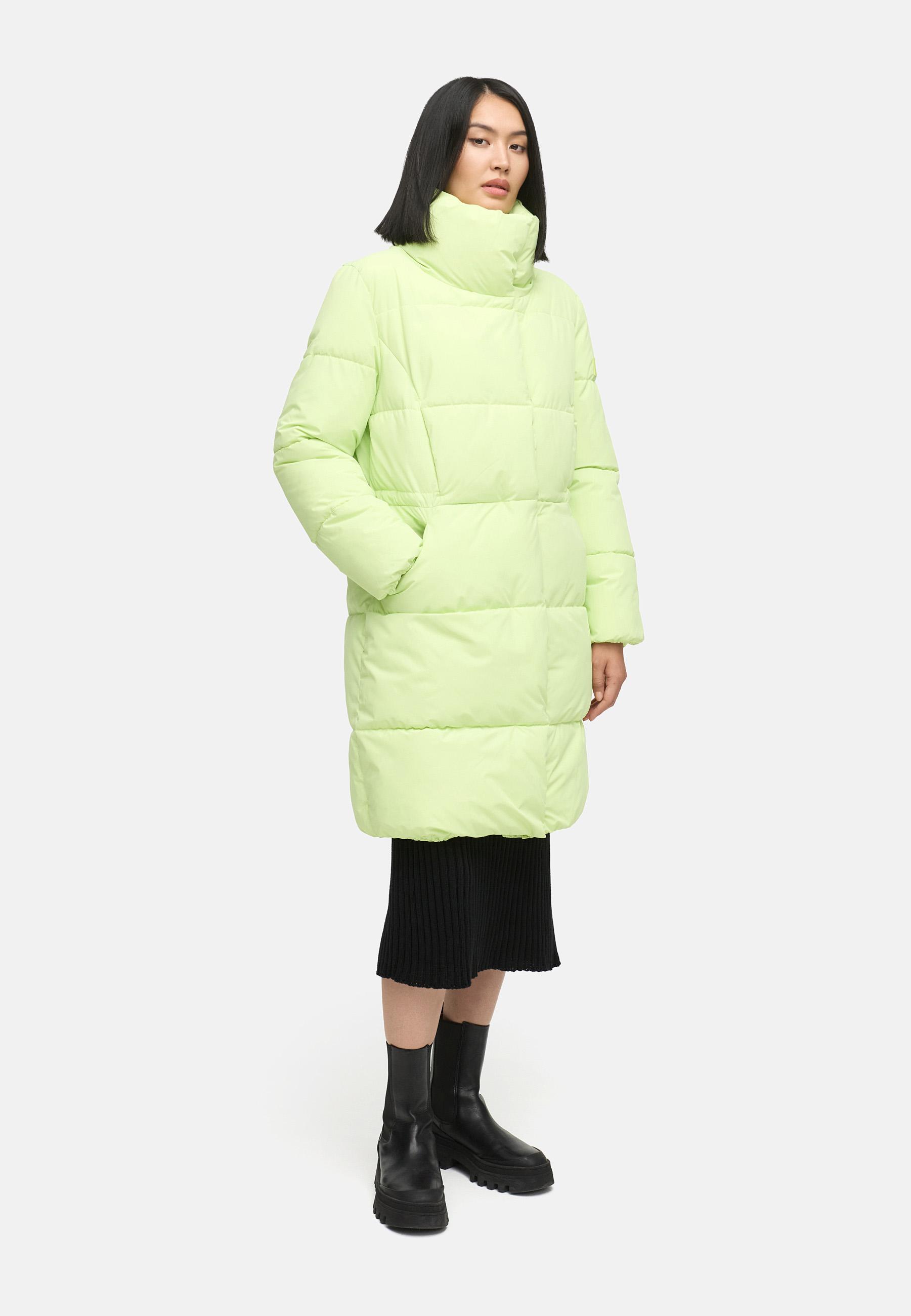 Winter Steppmantel "Wolkenkuss 14" Pastell Lime