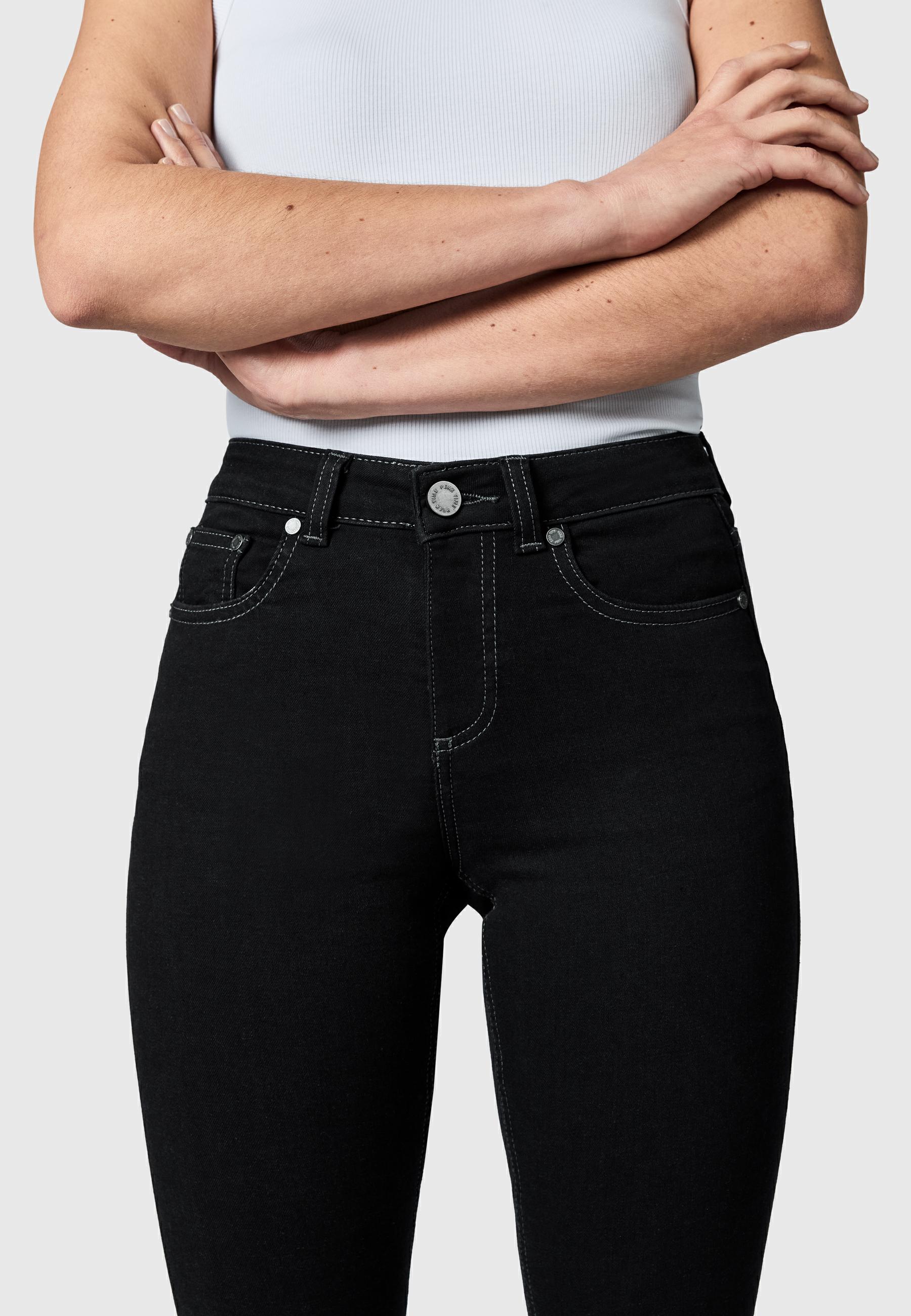 Lange Jeans "Zenita" Bootcut Fit Gamma Black