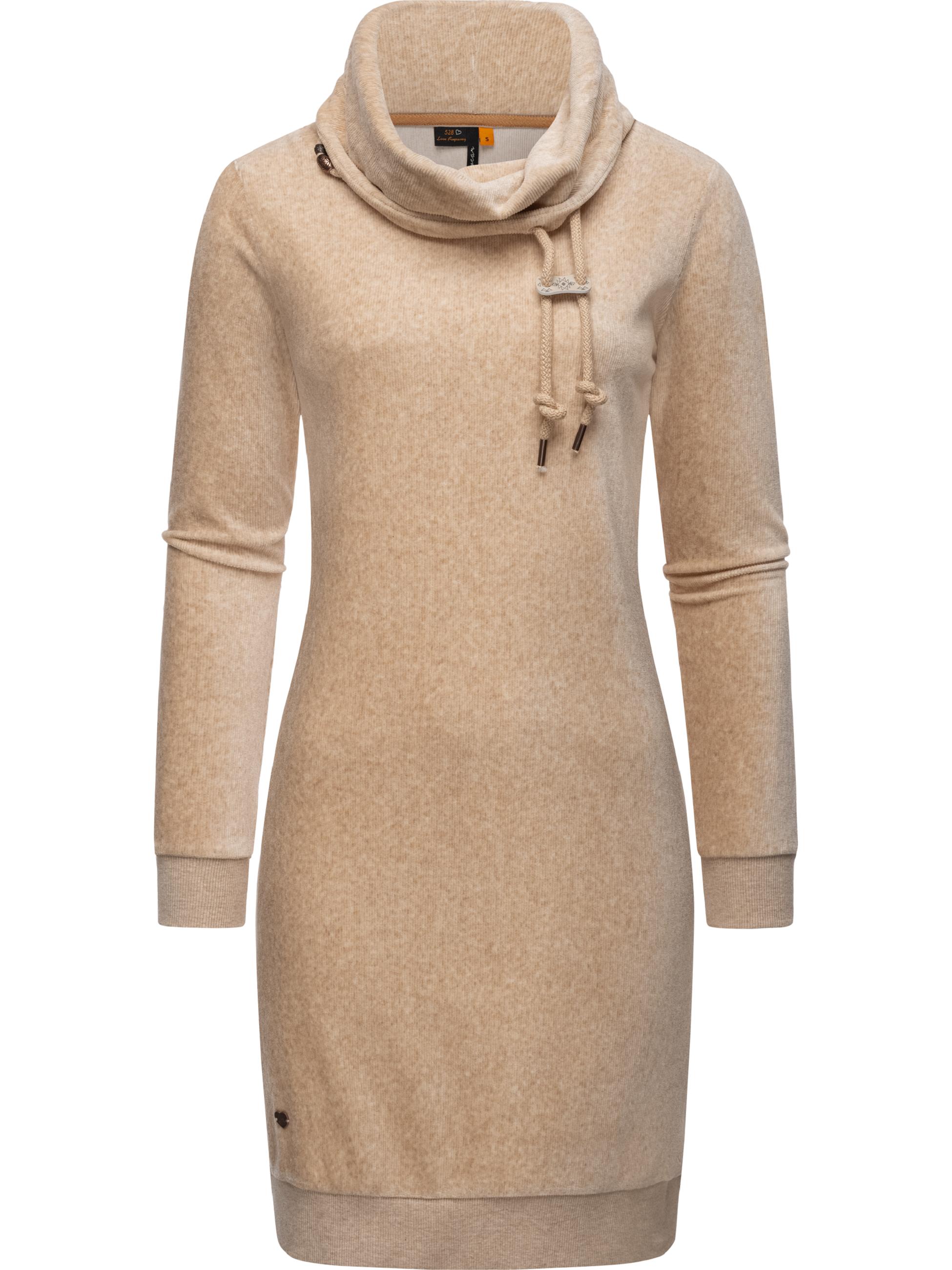 Warmes Winterkleid in Samtoptik "Chloe Velvet" Sand23