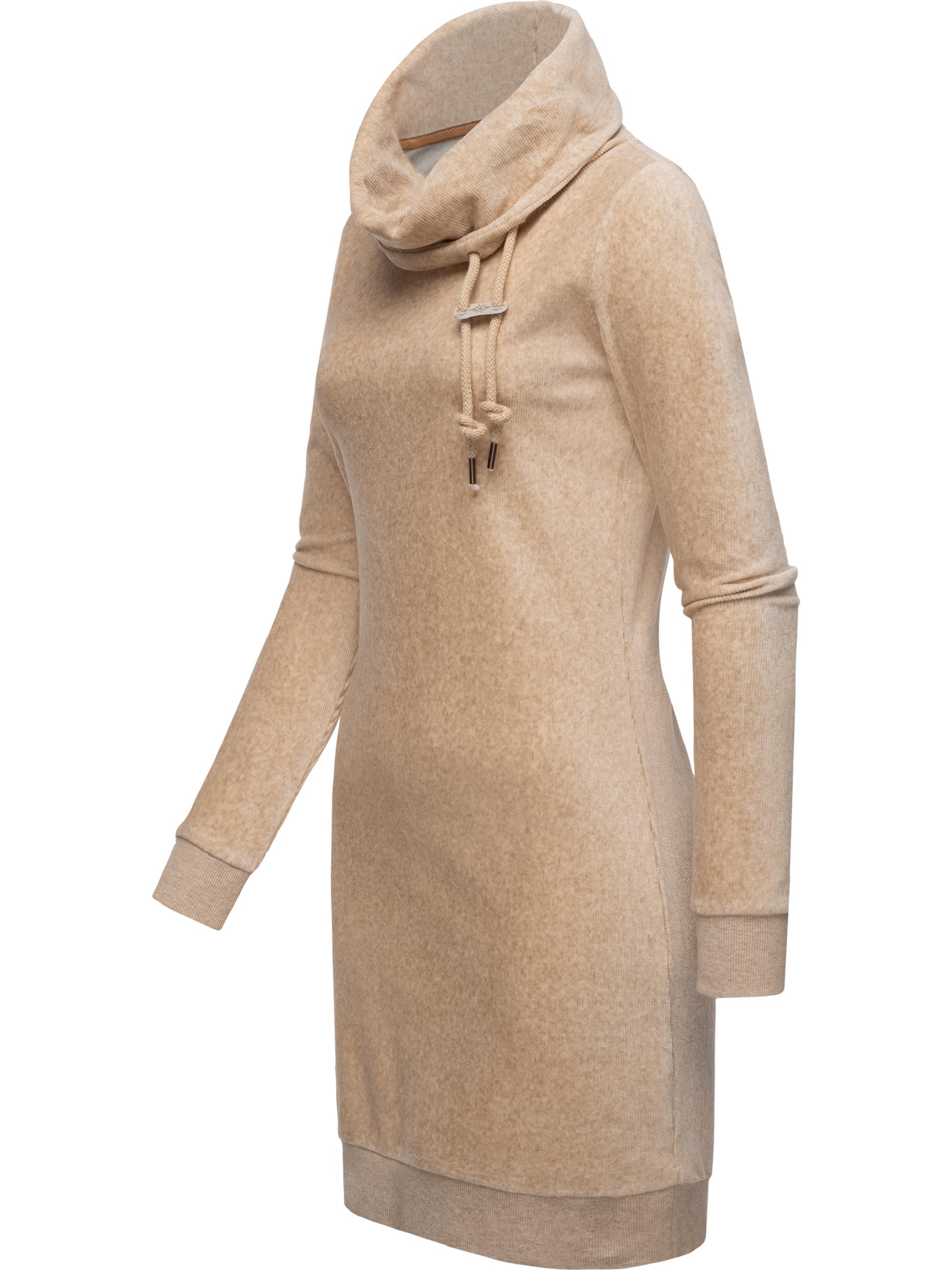 Warmes Winterkleid in Samtoptik "Chloe Velvet" Sand23