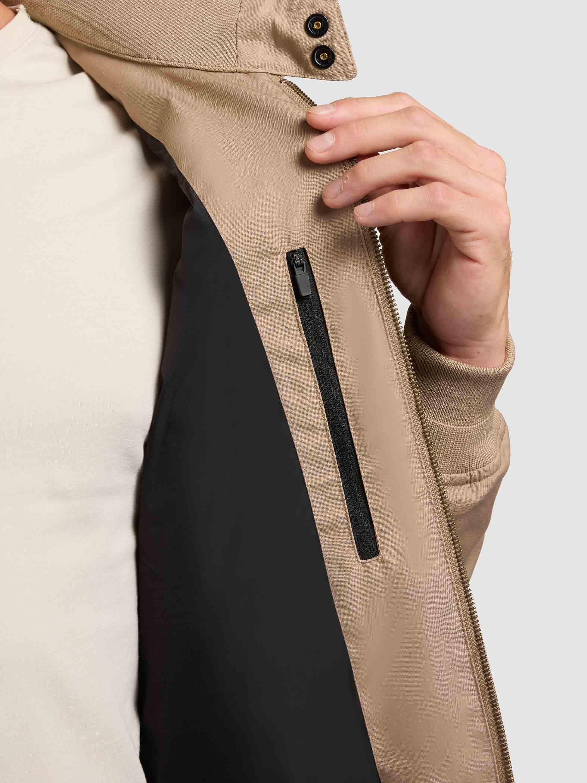 Leichte Bomberjacke "Agano" Light Camel