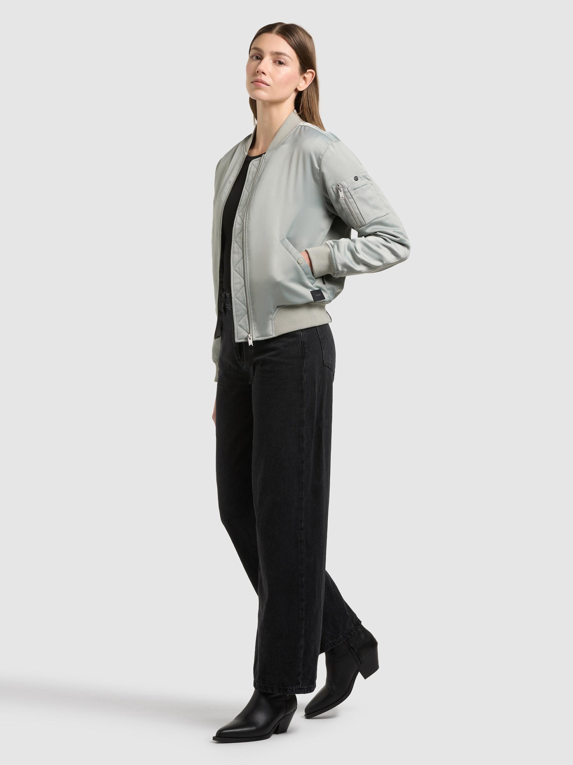 Seidige Bomberjacke "Beth" Cloud Green