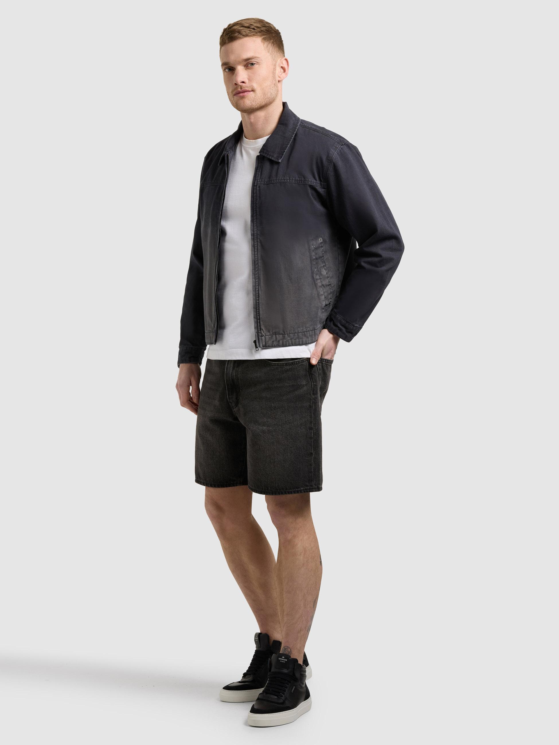 Hemdjacke für den Übergang "Brave" Black