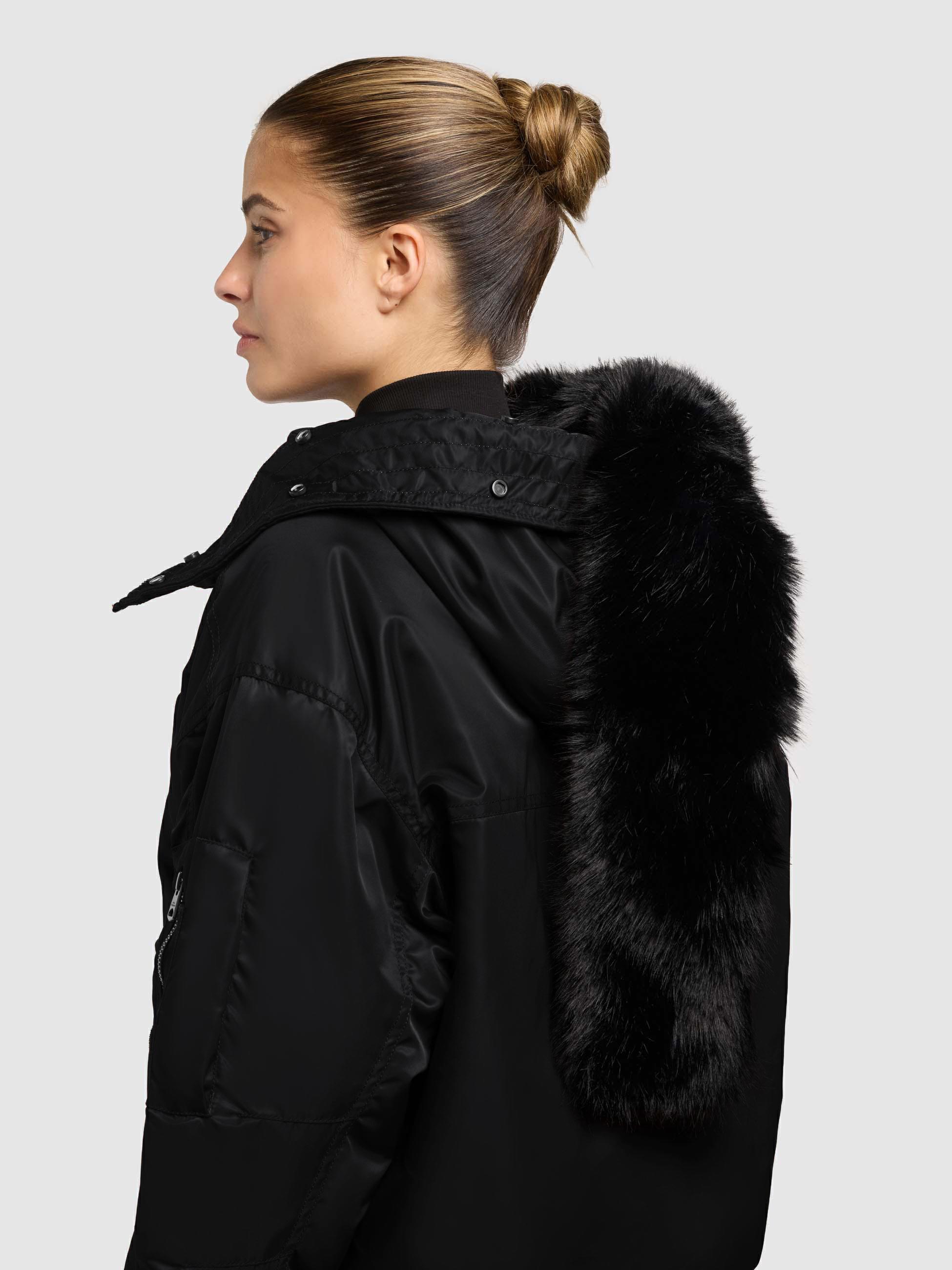 Warme Bomberjacke mit Kunstpelz-Besatz "Cela" Bomber Black