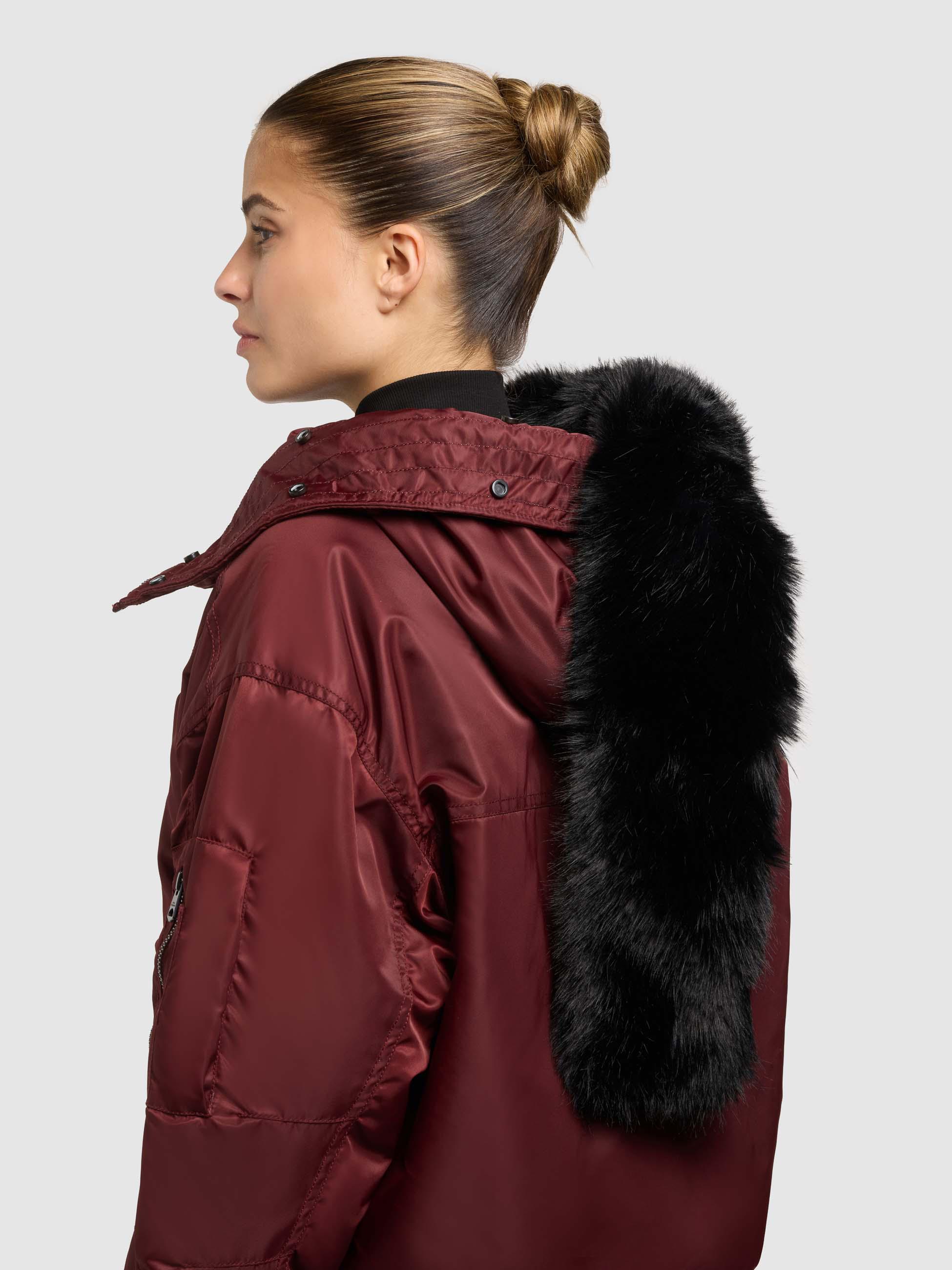 Warme Bomberjacke mit Kunstpelz-Besatz "Cela" Burgundy Red