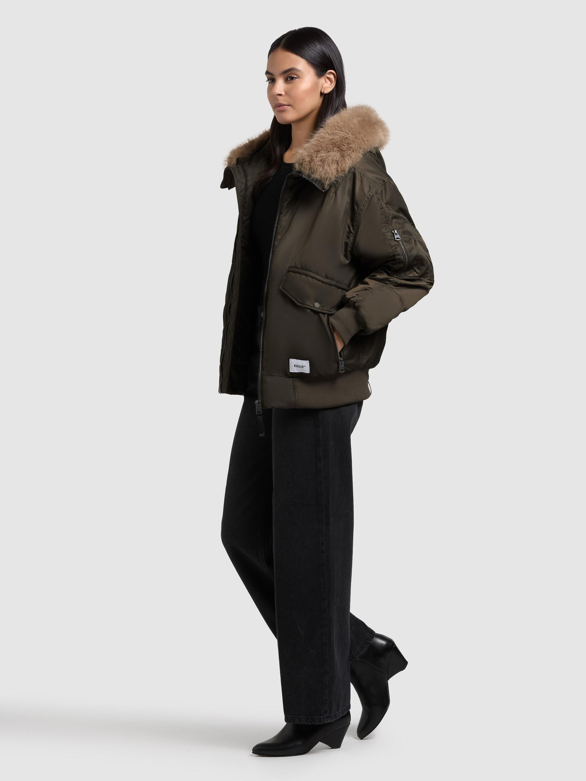 Warme Bomberjacke mit Kunstpelz-Besatz "Cela" Forest Green