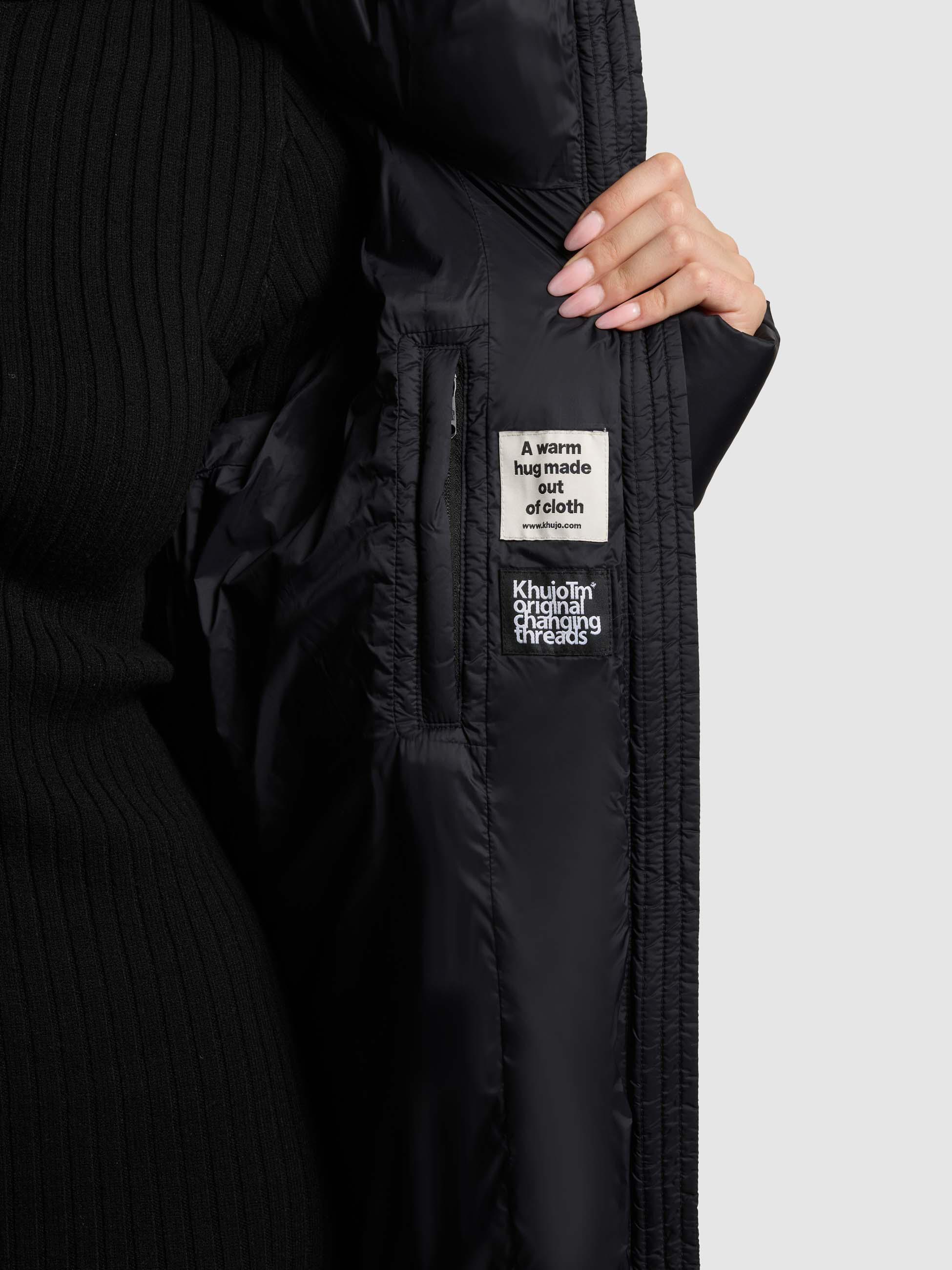 Warmer Steppmantel mit Schlüsselanhänger "Cilia" Black