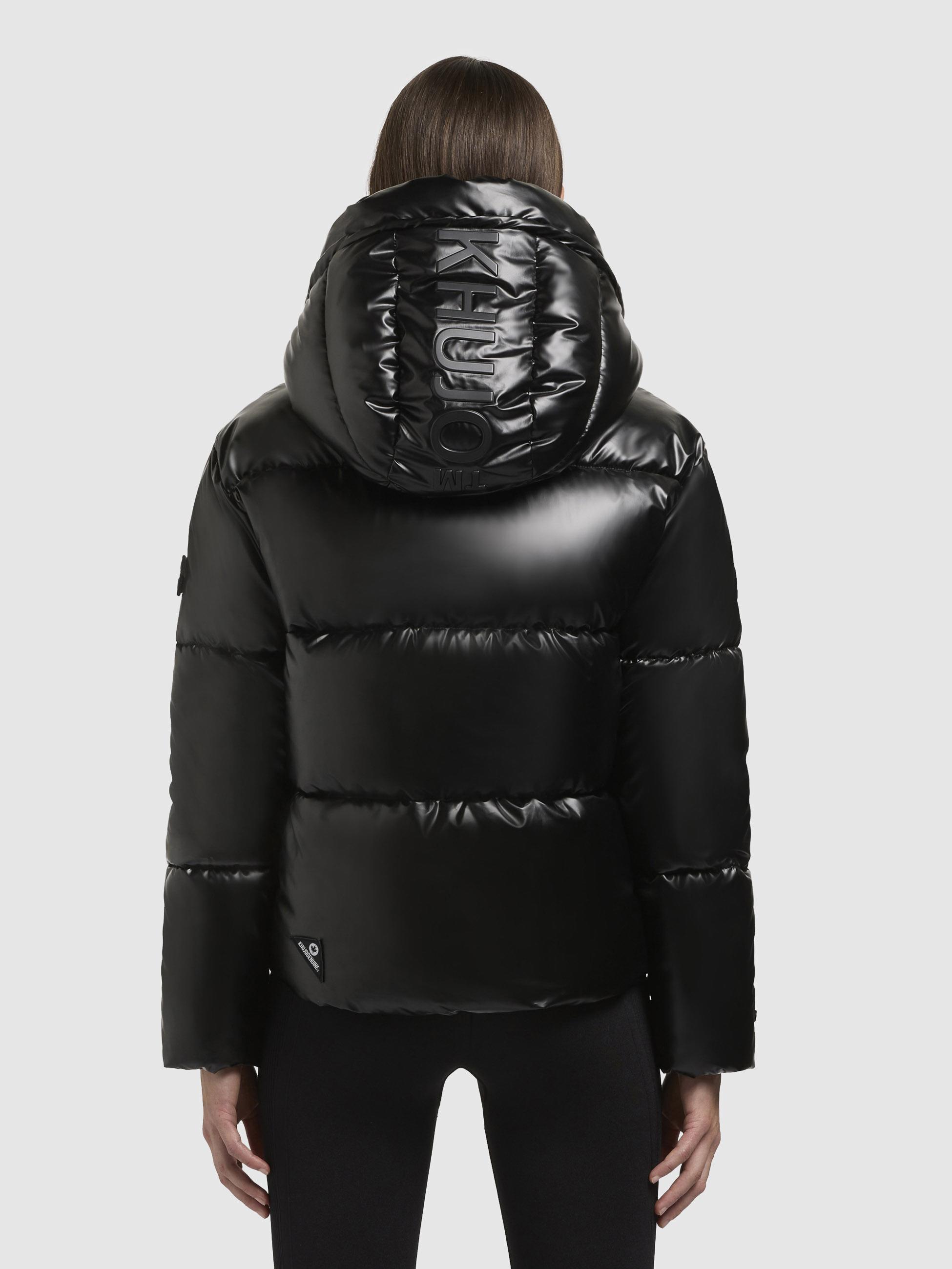 Glänzende kurze Winter Steppjacke "Devina Shiny-YM" Black