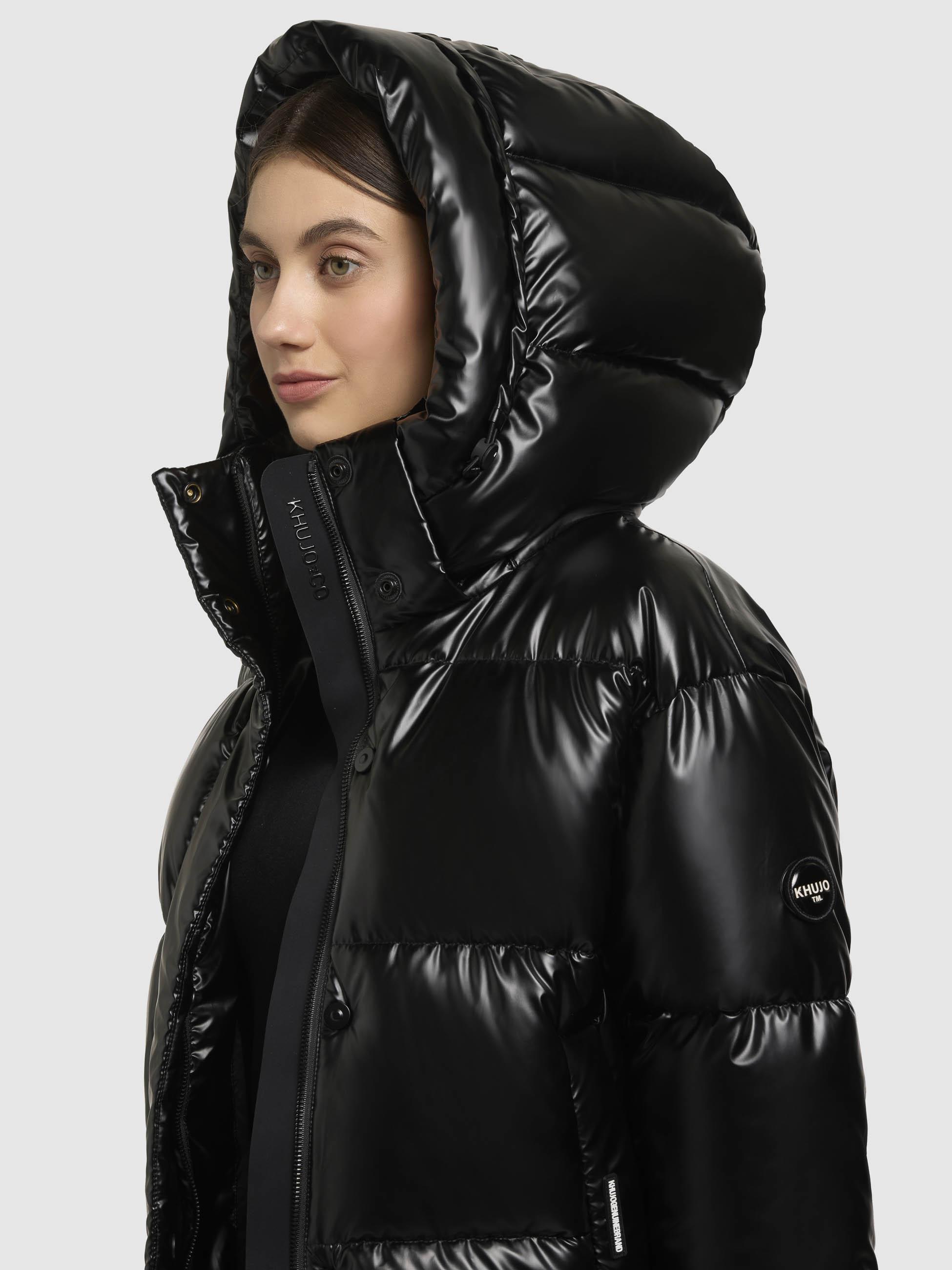 Glänzende kurze Winter Steppjacke "Devina Shiny-YM" Black