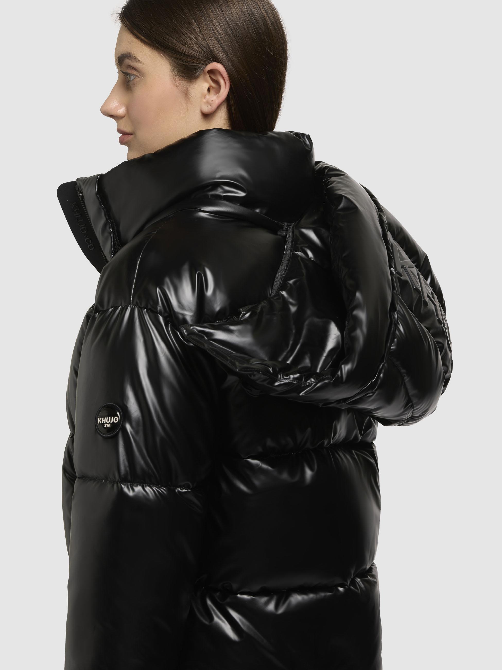 Glänzende kurze Winter Steppjacke "Devina Shiny-YM" Black