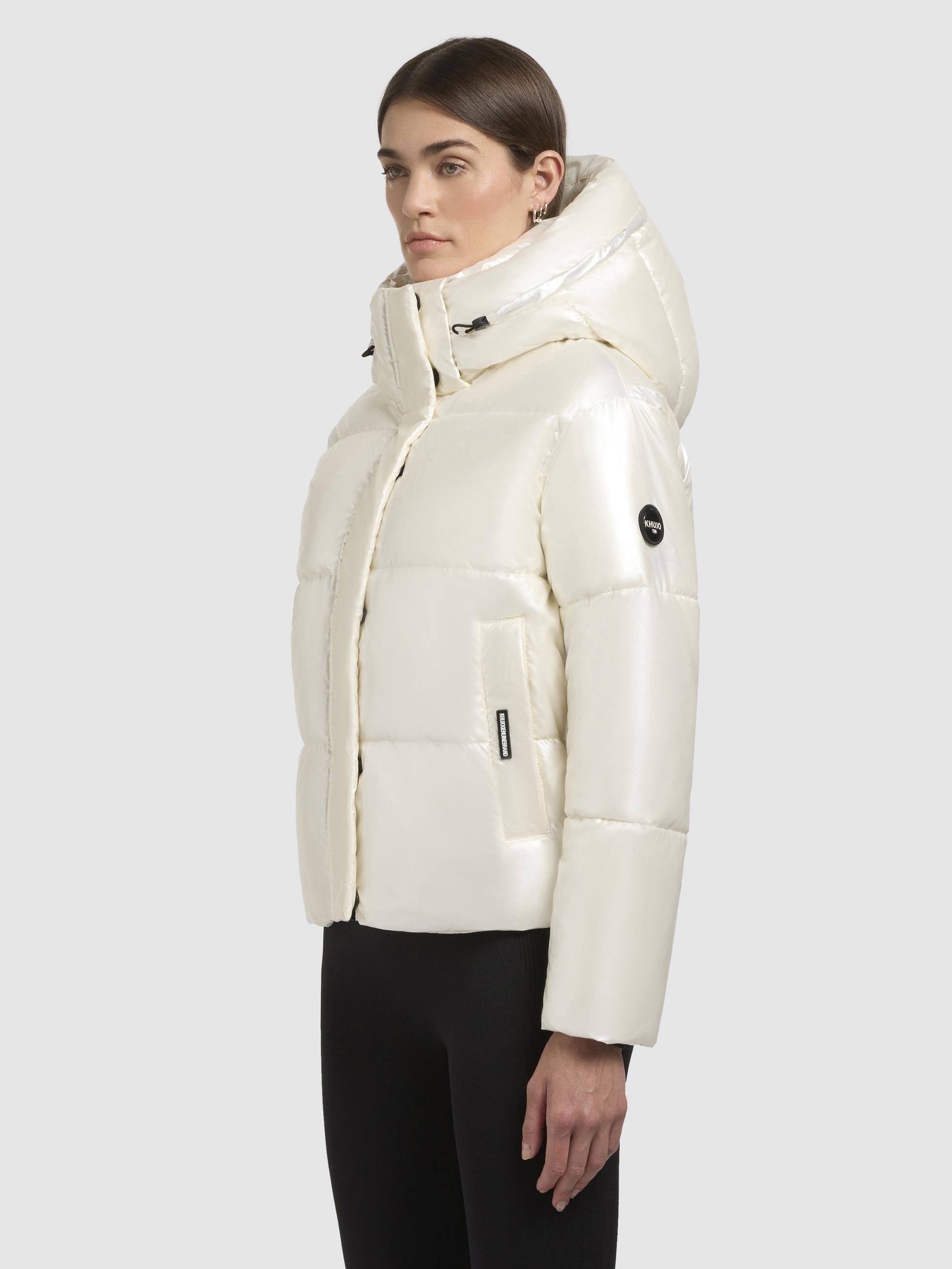 Glänzende kurze Winter Steppjacke "Devina Shiny-YM" Off White