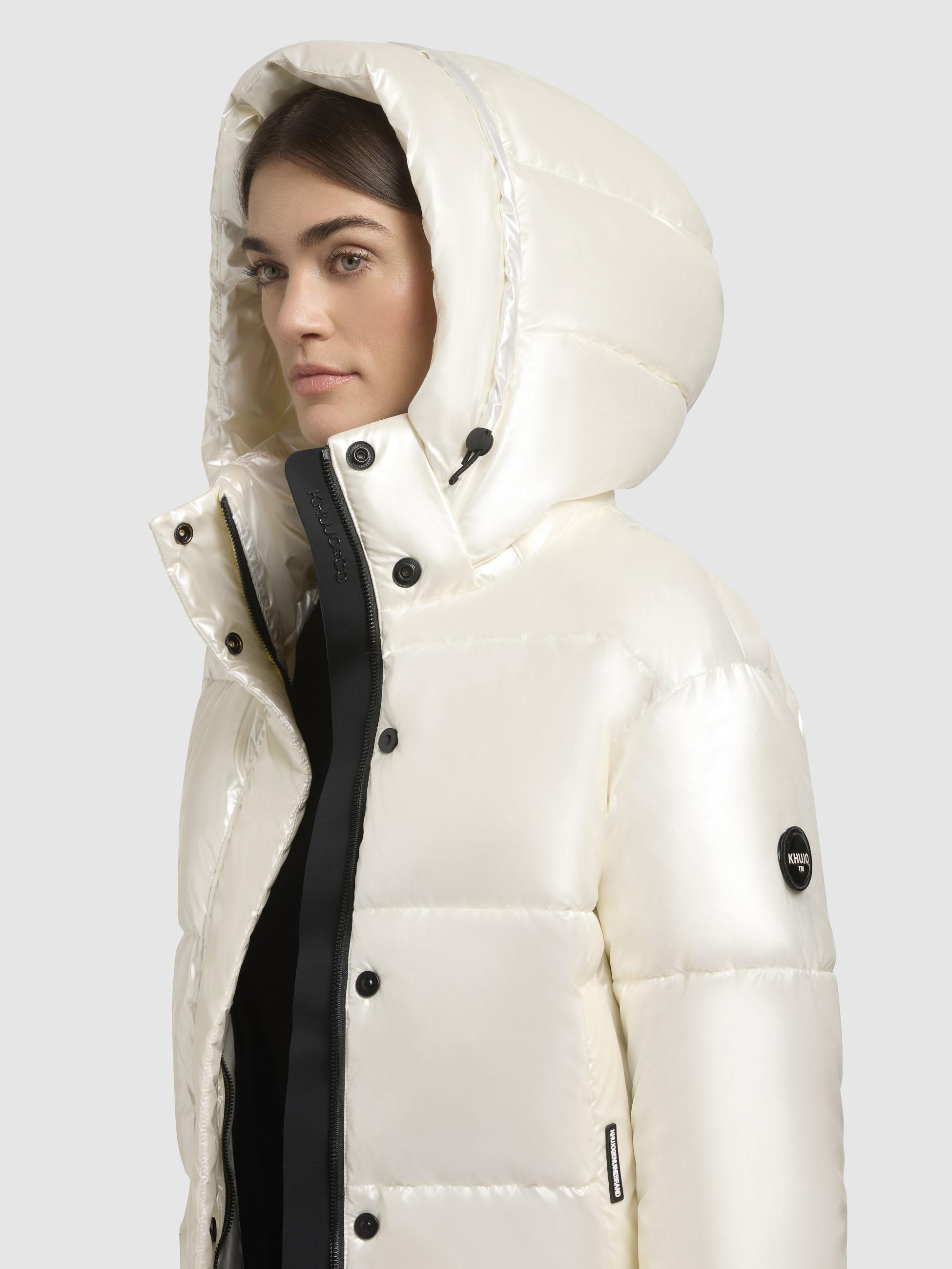 Glänzende kurze Winter Steppjacke "Devina Shiny-YM" Off White