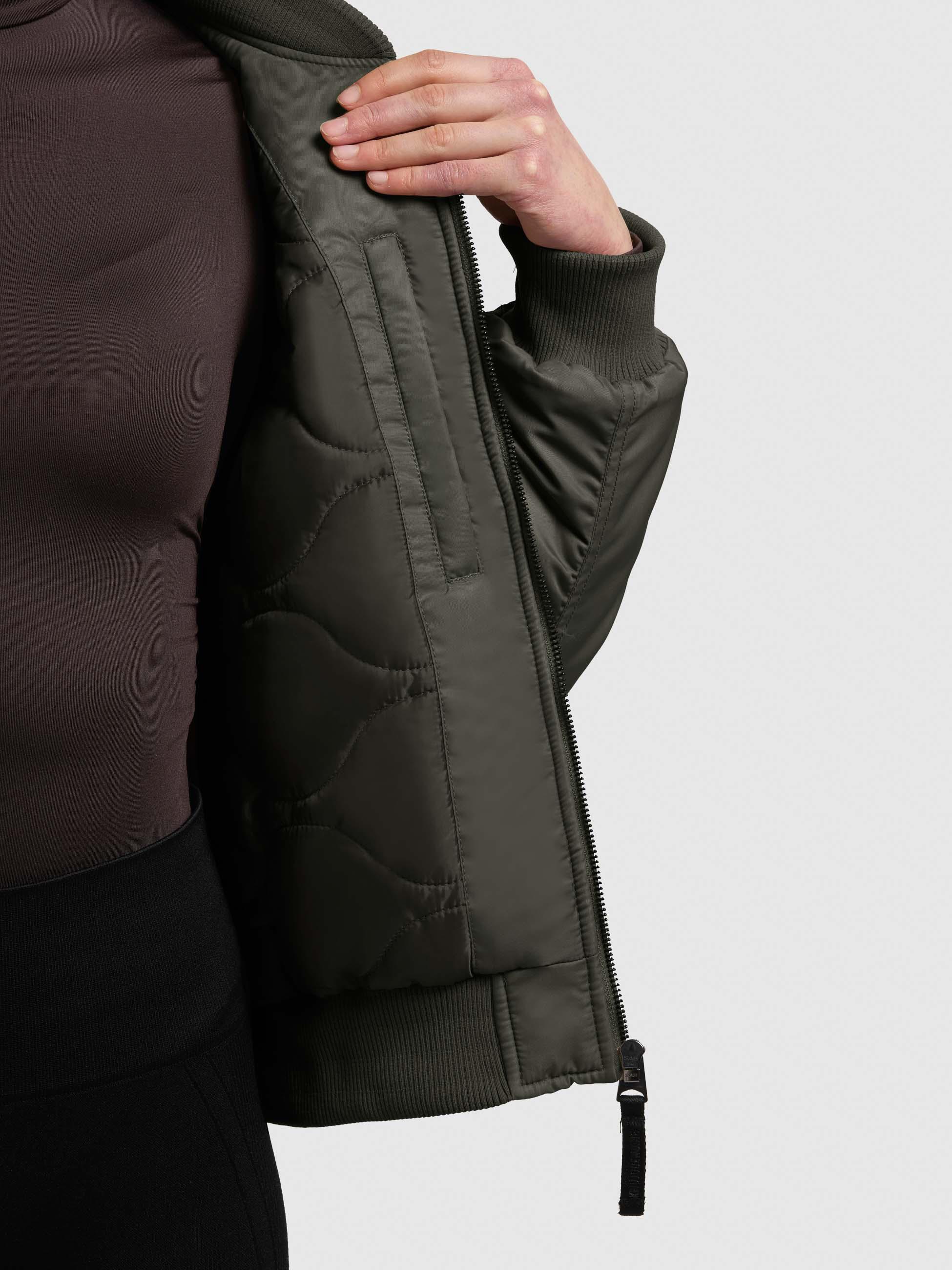Seidig glänzende Bomberjacke "Kasia" Sage Green
