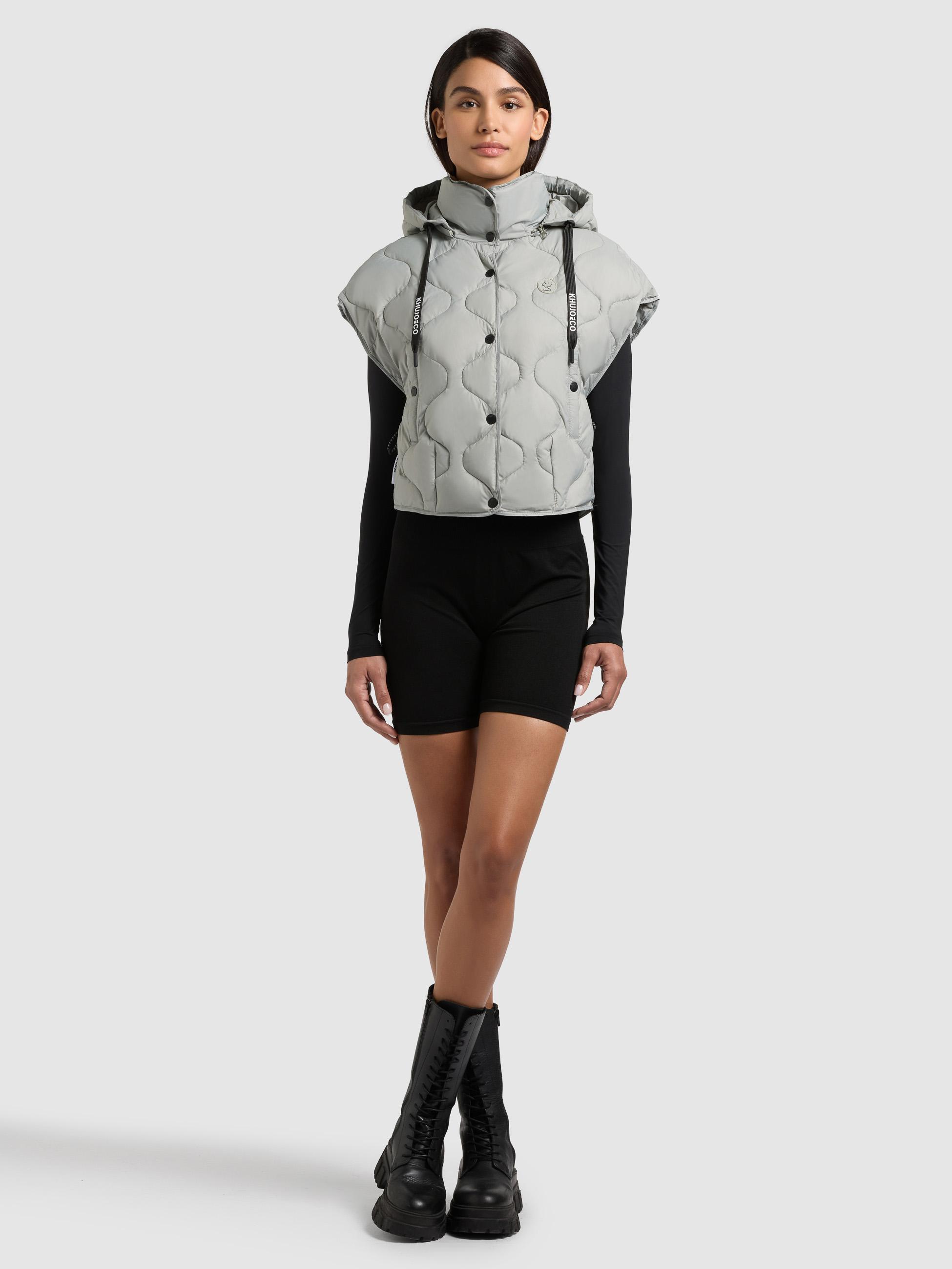 Kurze leicht Steppweste mit Kapuze "Ninga" Cloud Green