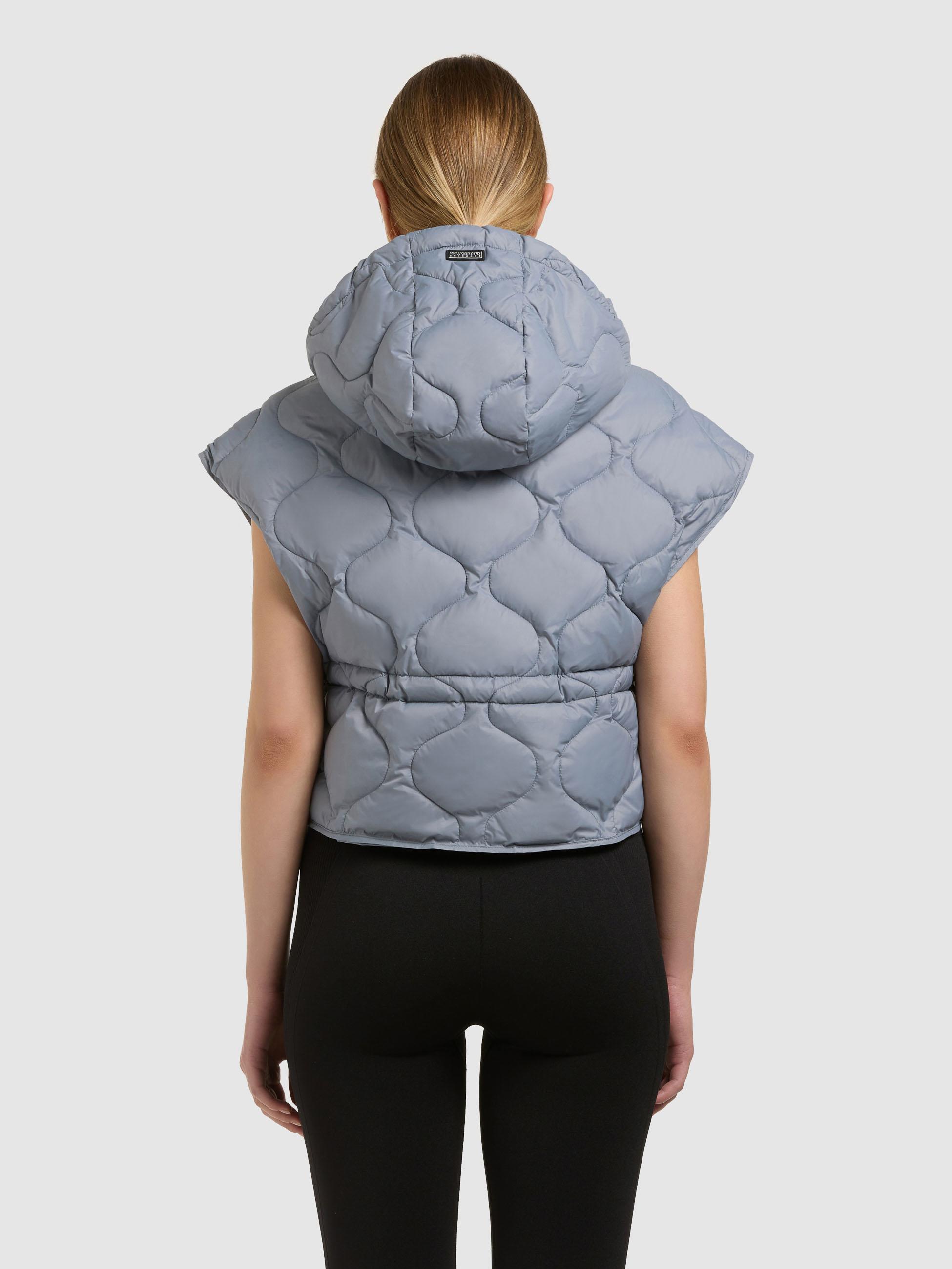 Kurze leicht Steppweste mit Kapuze "Ninga" Misty Blue