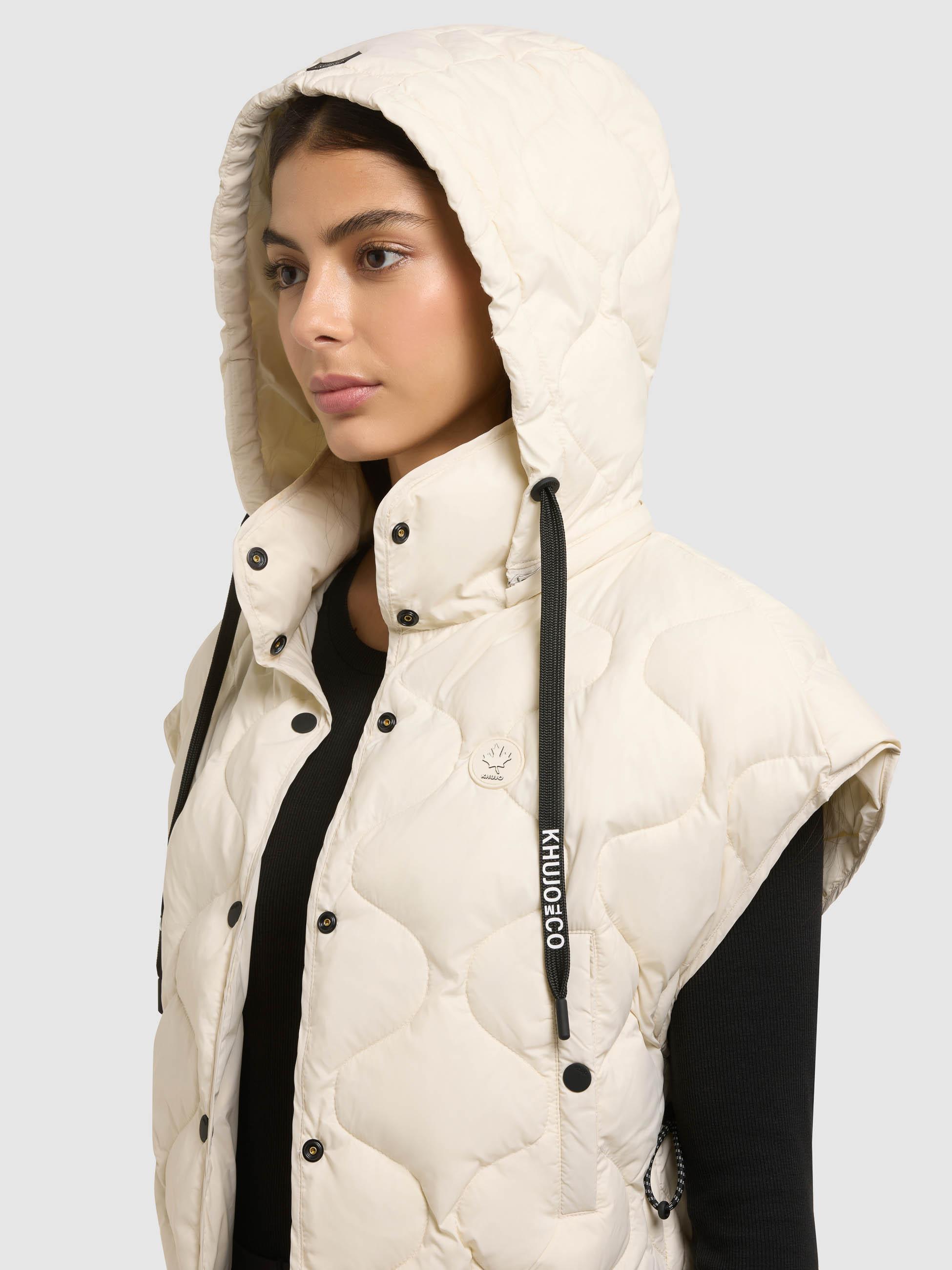 Kurze leicht Steppweste mit Kapuze "Ninga" Offwhite