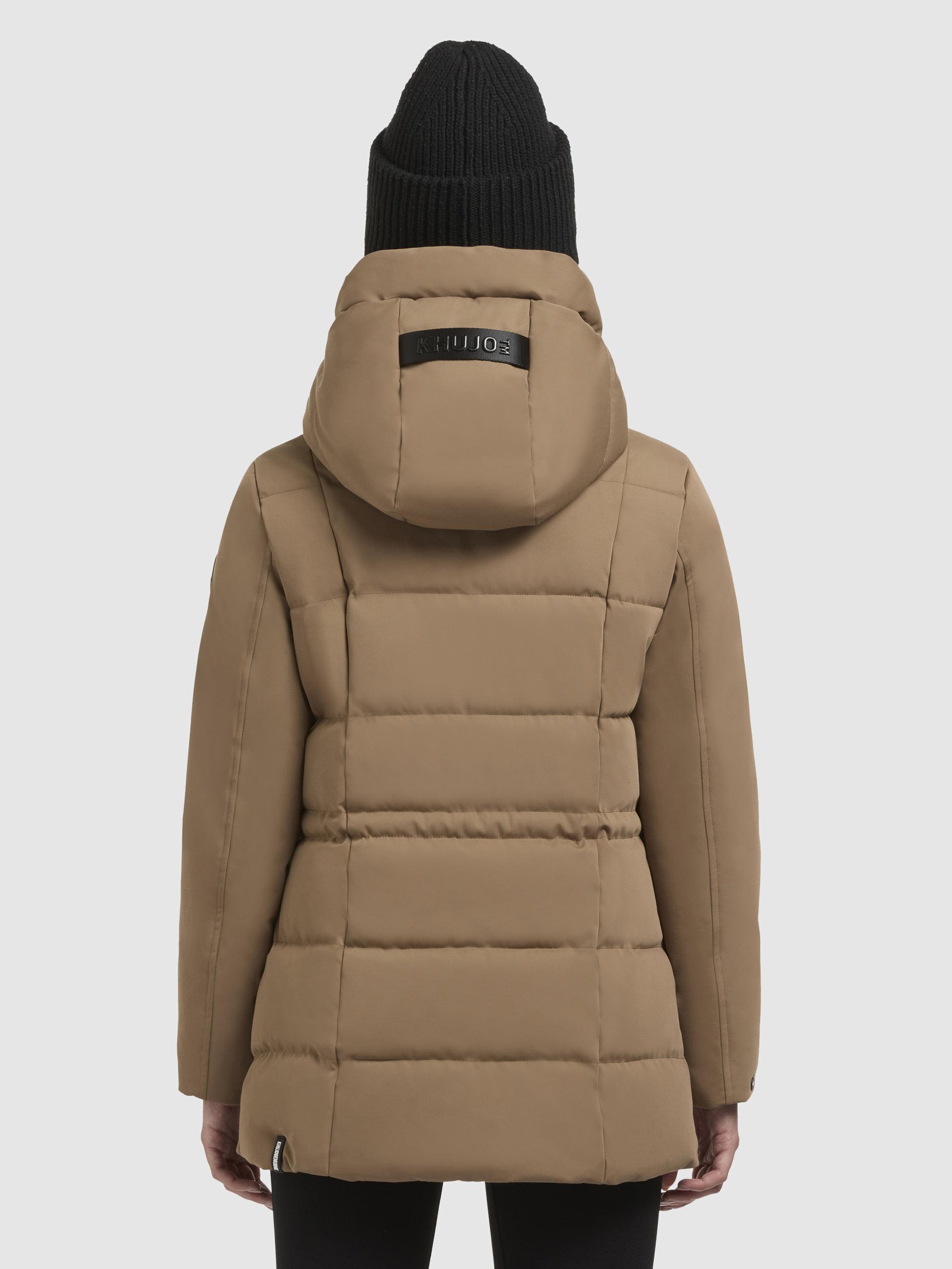 Warme Winterjacke mit gesteppter Rückseite und innenliegenden Trägern "Palla-YM" Indian Nougat