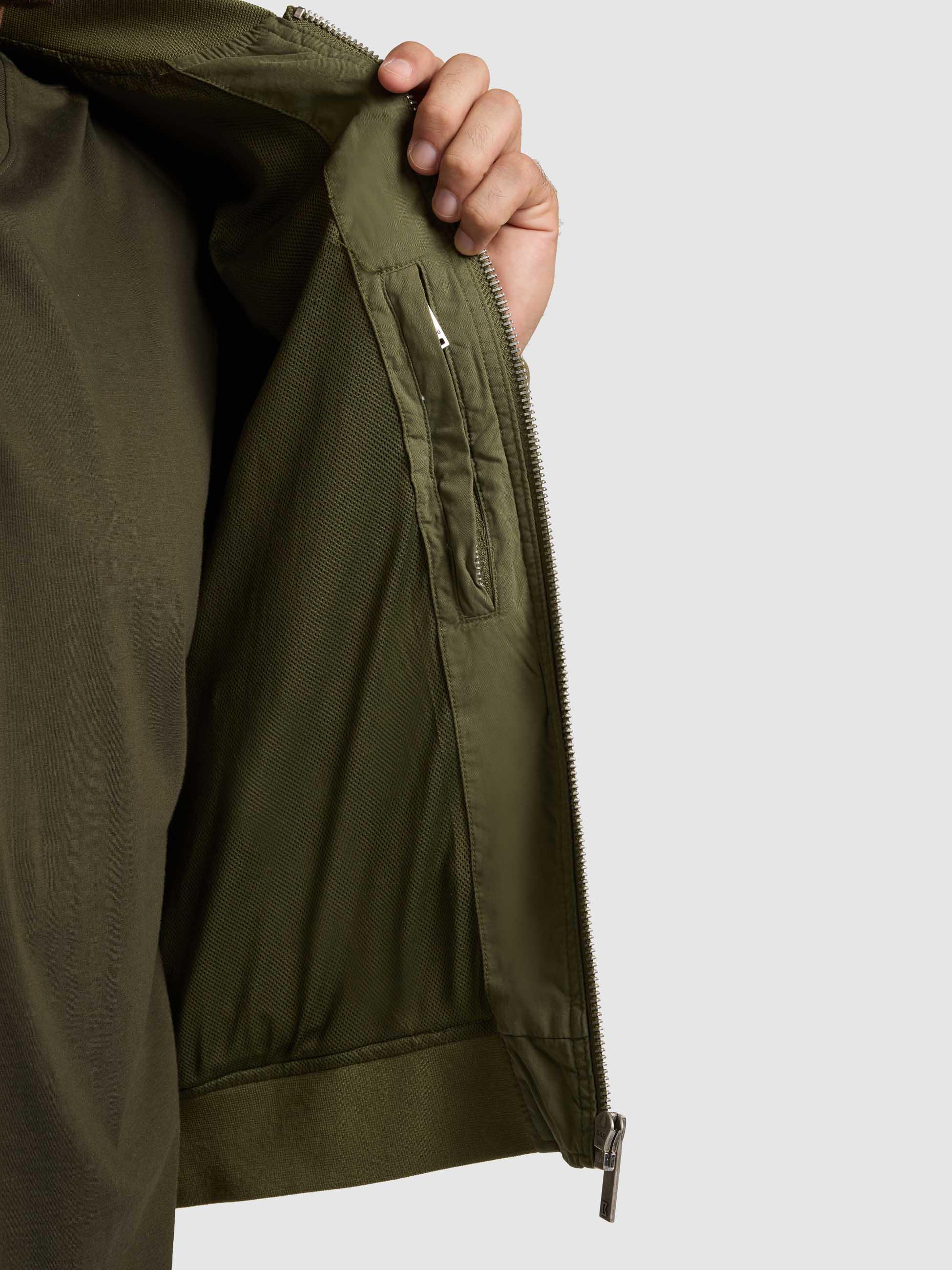 Leichte Bomberjacke "Tawas" Olive