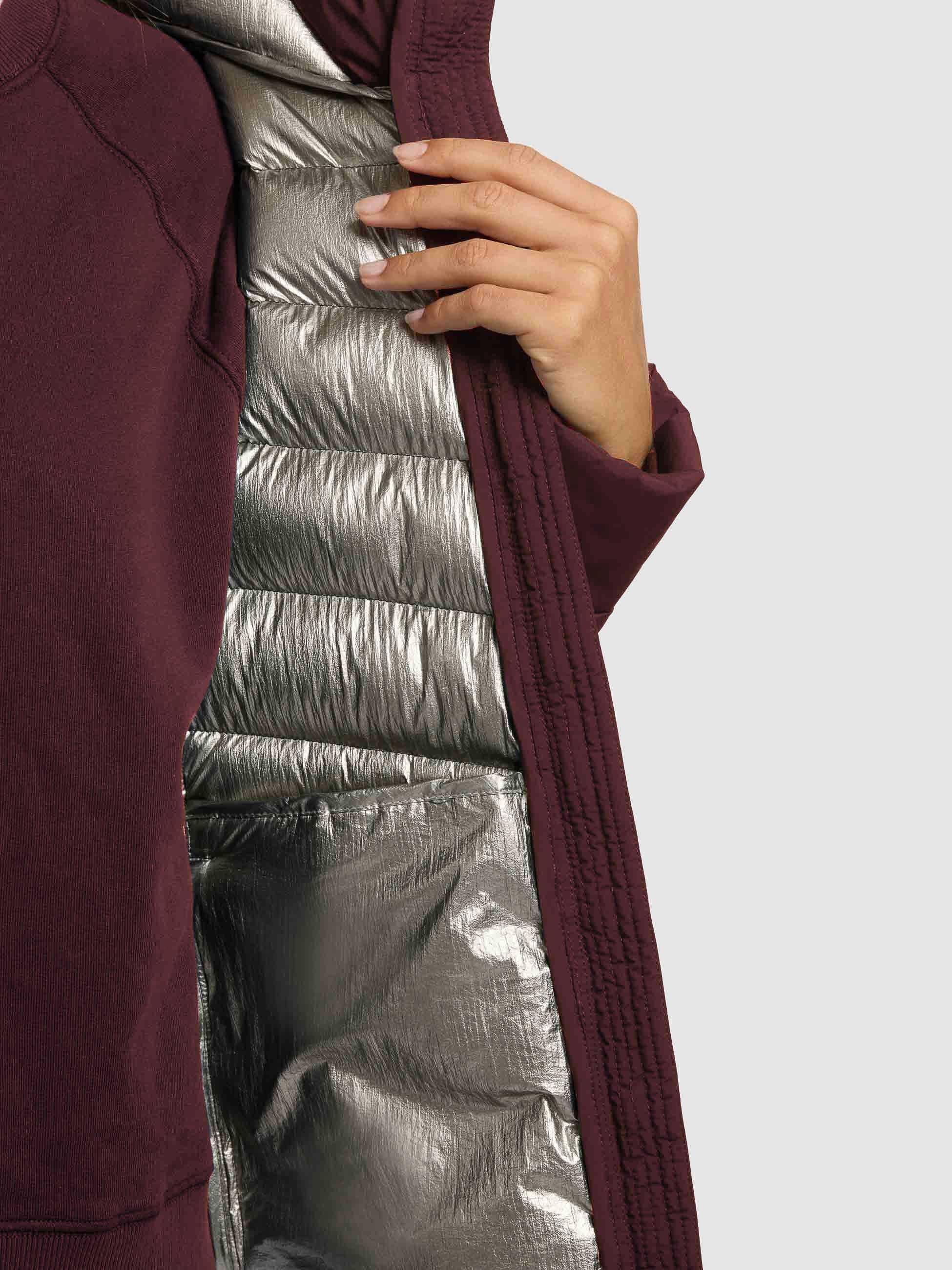 Winter Steppmantel mit großer Kapuze "Tuhani5" Moscato Red